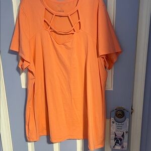 Torrid Women's Vibrant Orange Short Sleeve Top